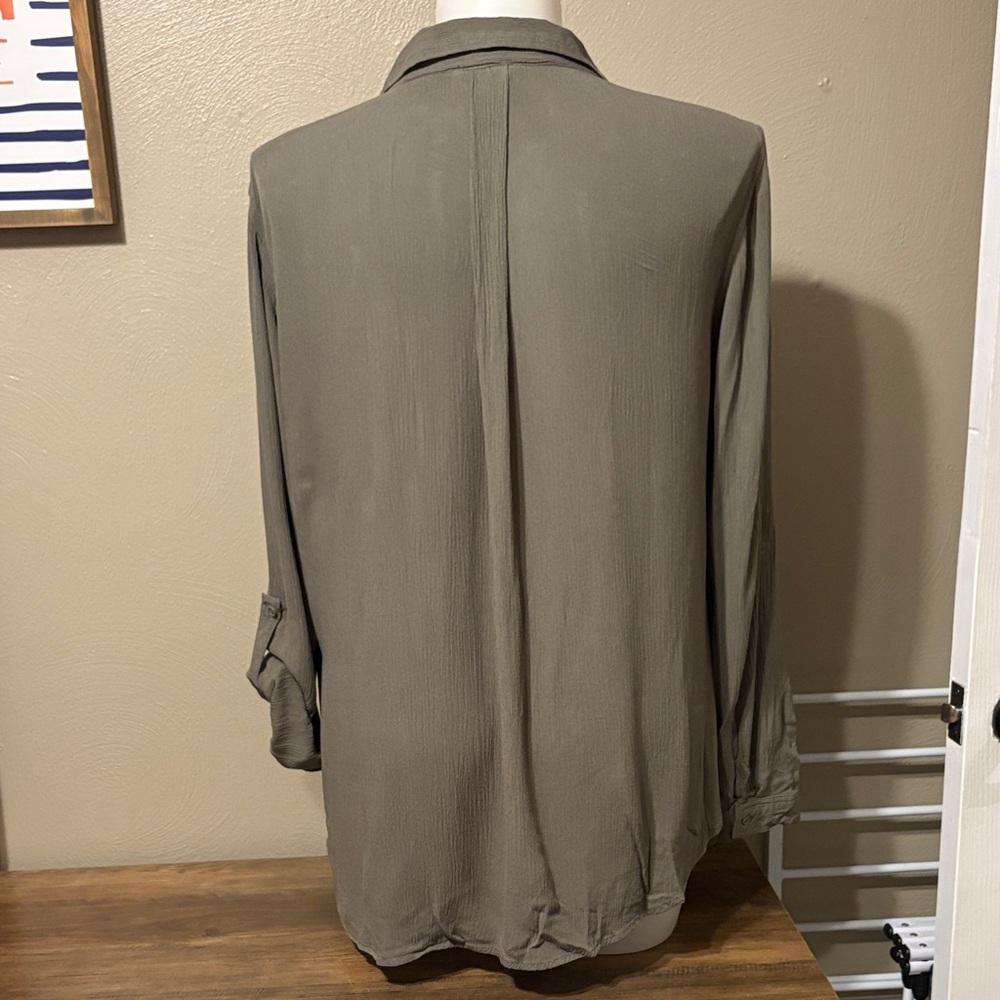 Olive & Oak Green Button-Down Shirt - Picture 7 of 7